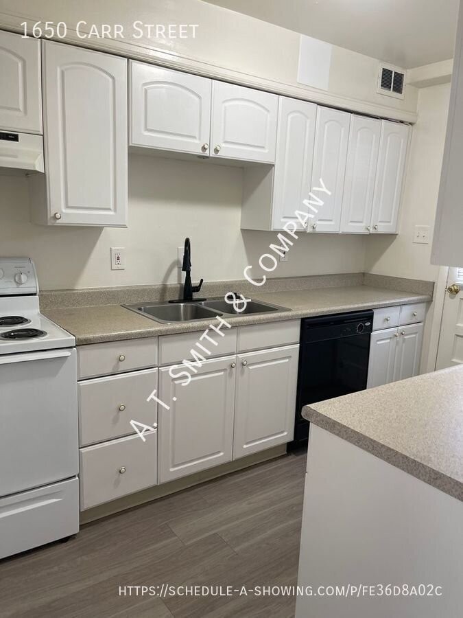 1650 Carr St - Photo 5 of 12