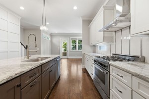 featured image of 821 Knox Ave #NA
