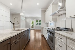 821 Knox Ave #NA - Photo 1 of 1