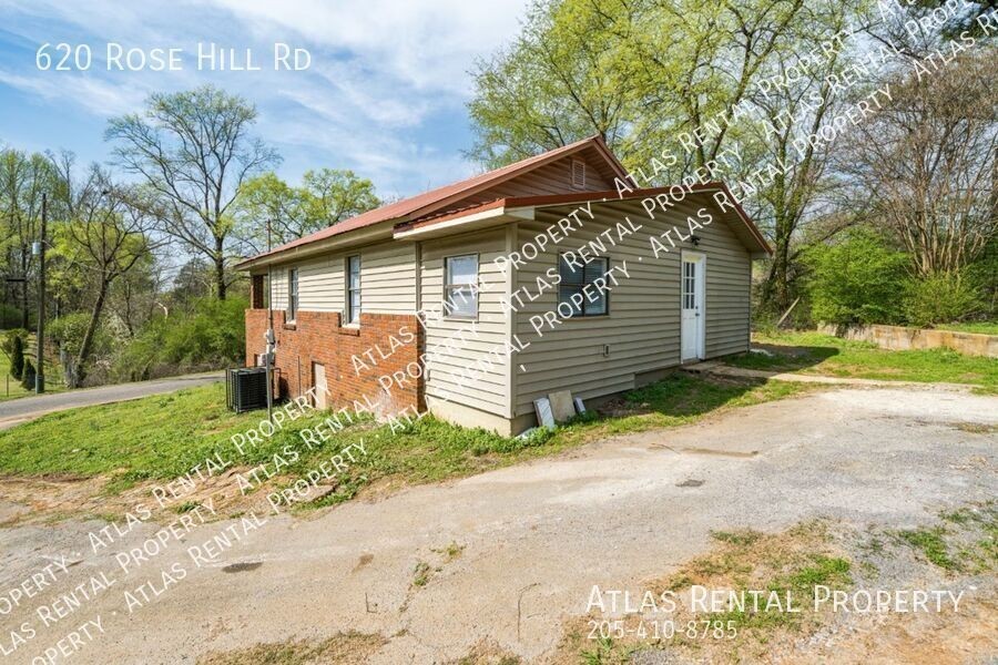 620 Rose Hill Rd - Photo 5 of 22