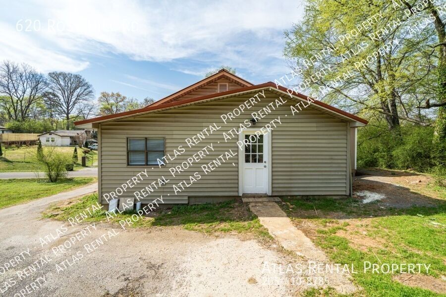 620 Rose Hill Rd - Photo 6 of 22