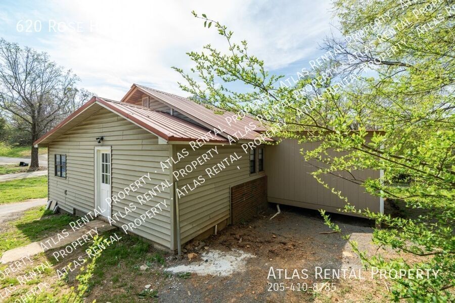 620 Rose Hill Rd - Photo 7 of 22