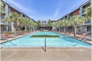 featured image of 8910 Southwestern Blvd