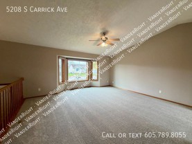 5208 S Carrick Ave - Photo 1 of 1