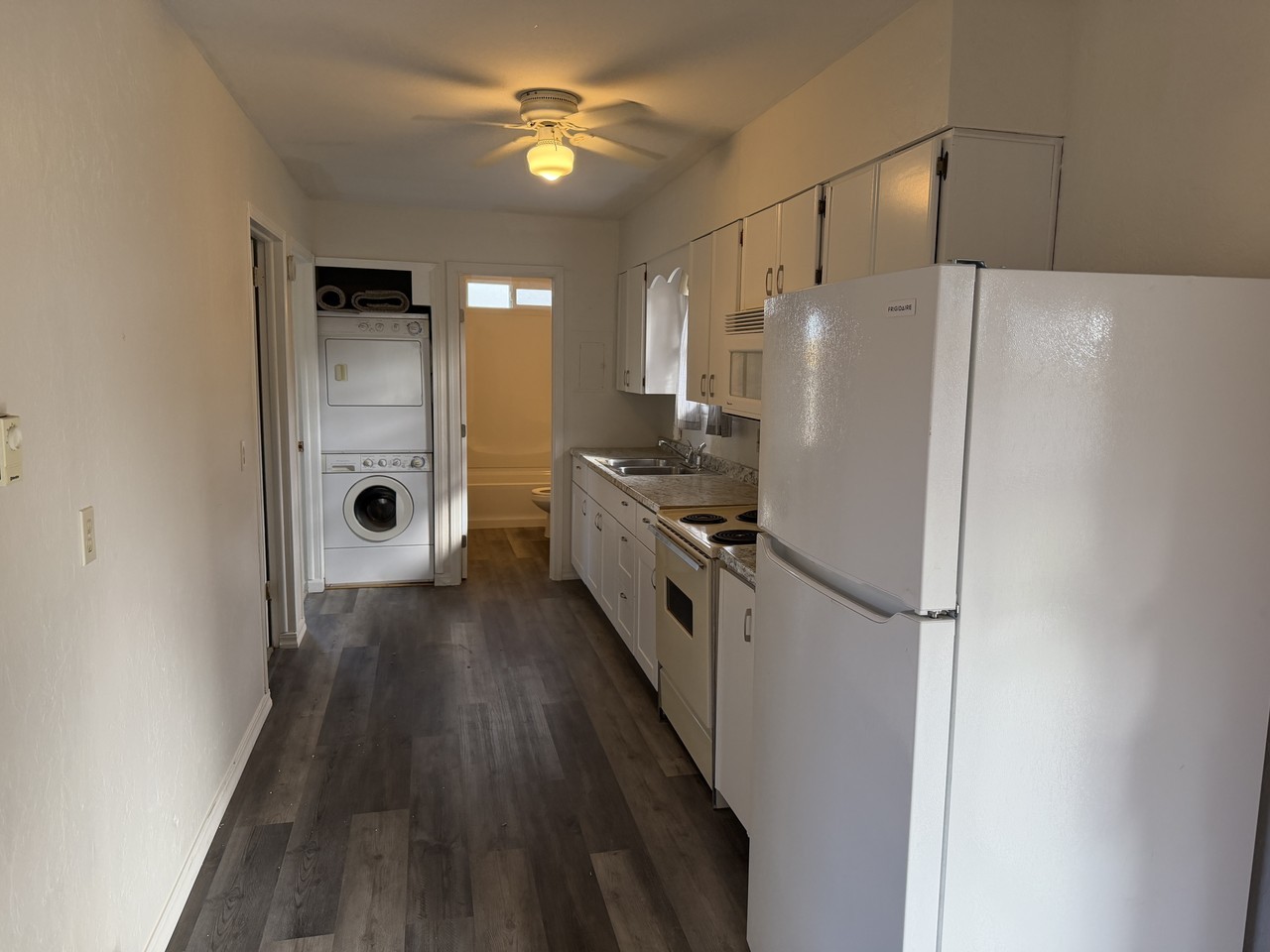 919 Fullview St - Photo 5 of 10