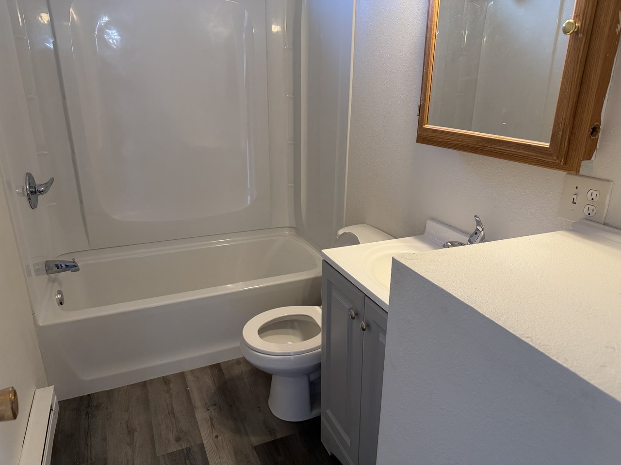 919 Fullview St - Photo 7 of 10