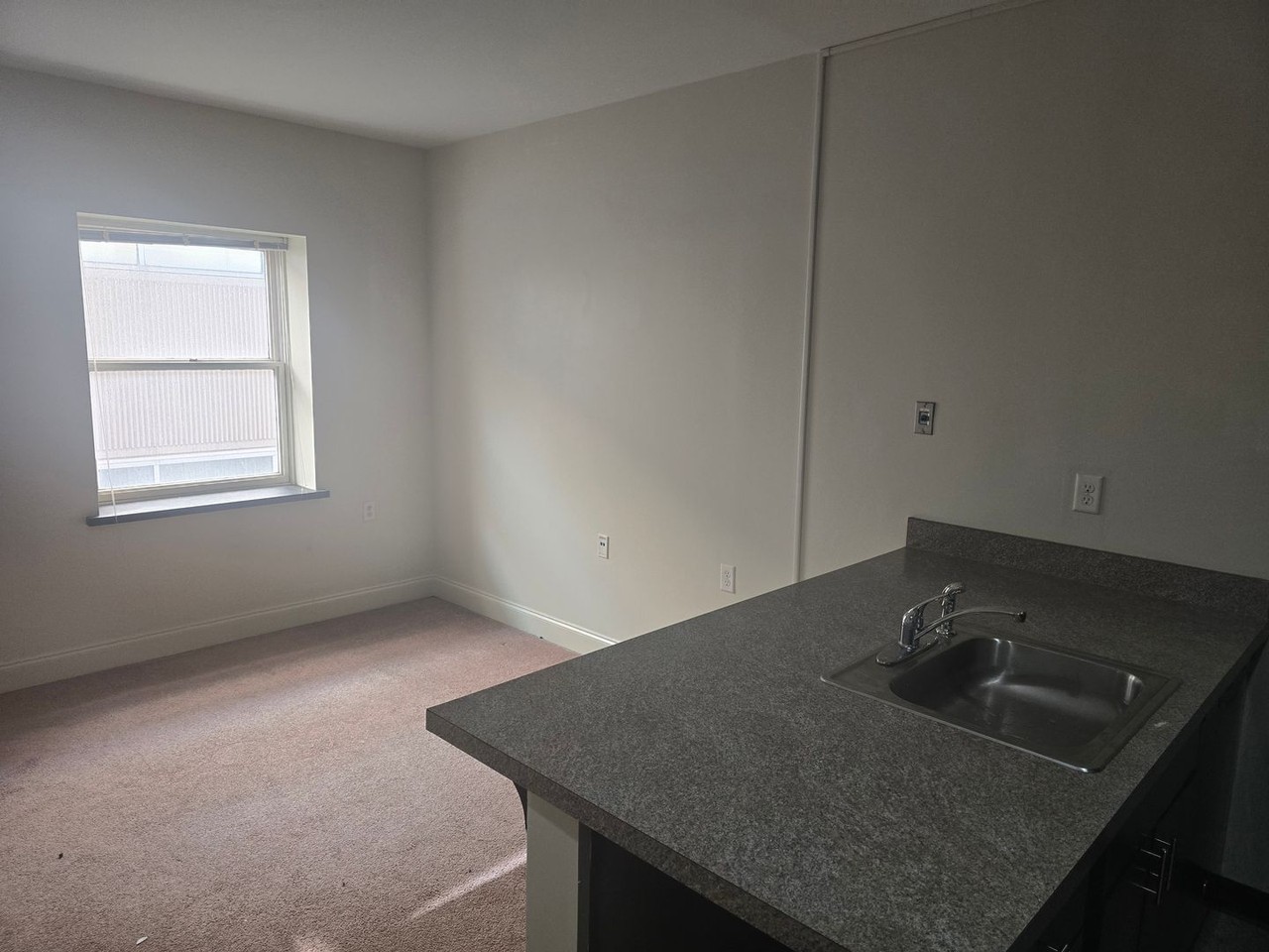 319 Market St #303 - Photo 3 of 15