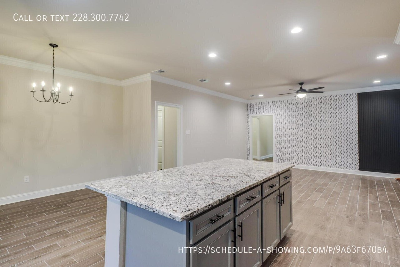 856 Leeward Dr - Photo 6 of 26