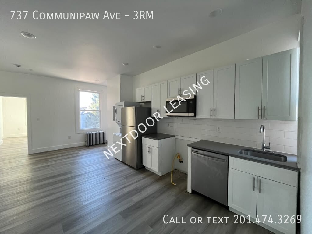 737 Communipaw Ave #3RM - Photo 2 of 11