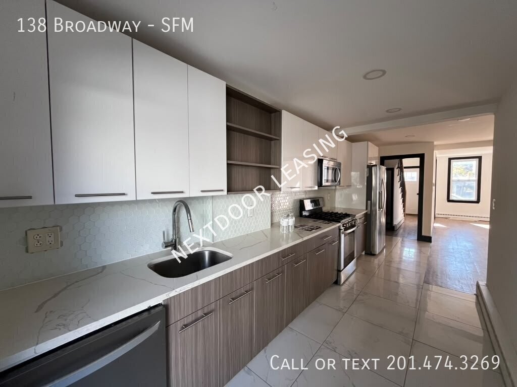 138 Broadway #SFM - Photo 3 of 18
