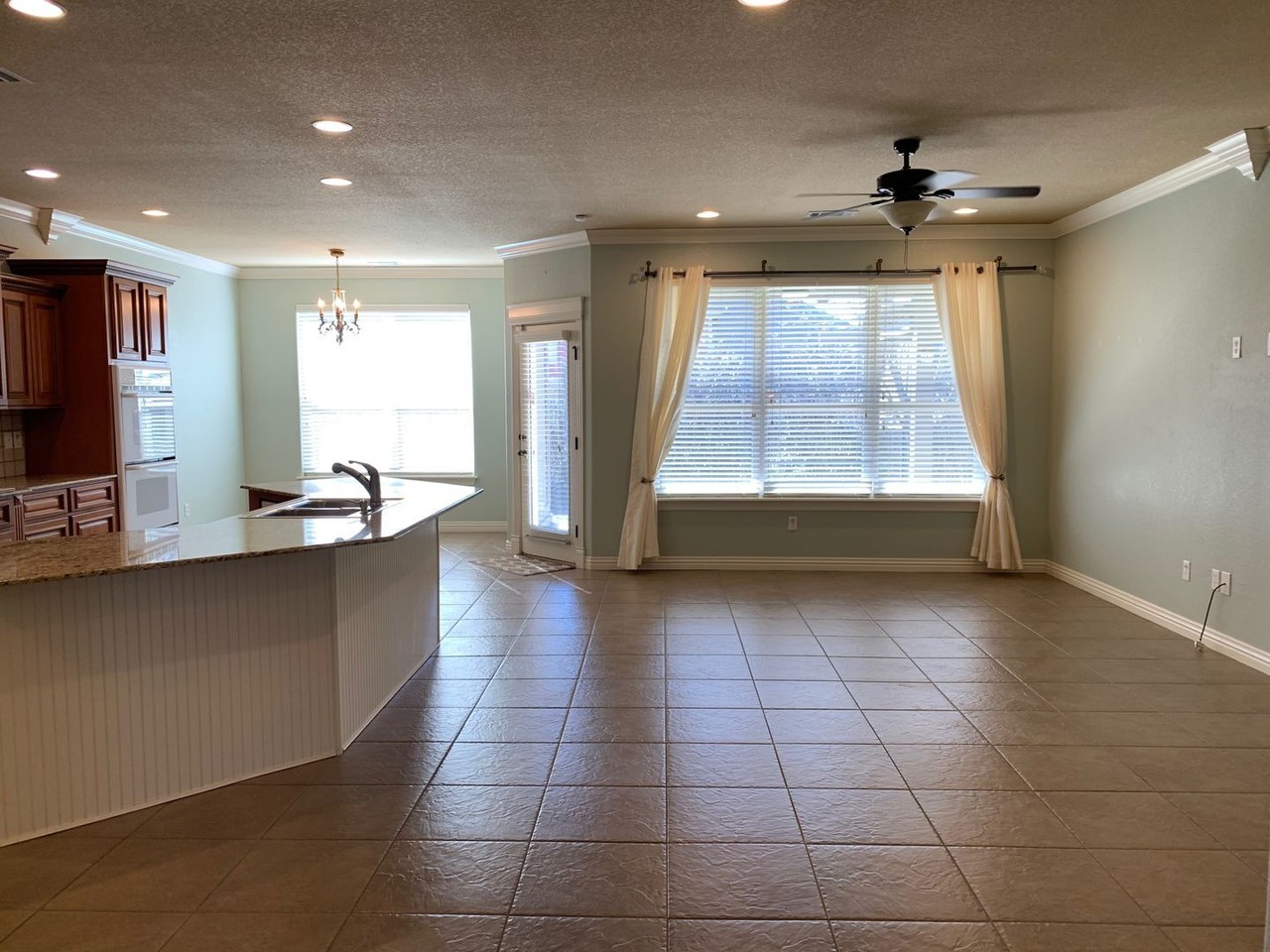 9906 Willowbrook Loop - Photo 4 of 31