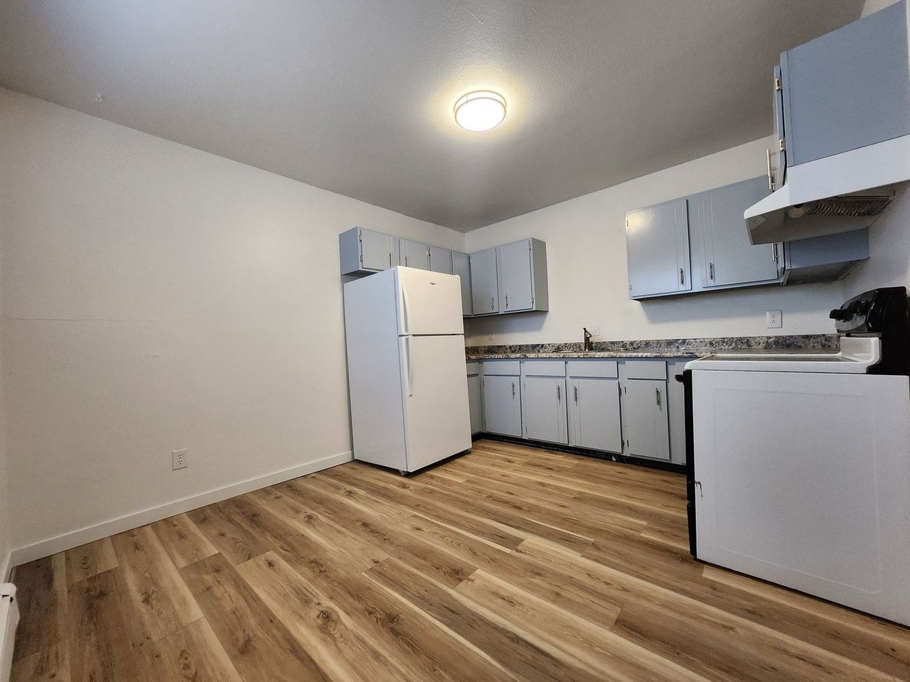 3551 Baltimore Ave #5 - Photo 5 of 21