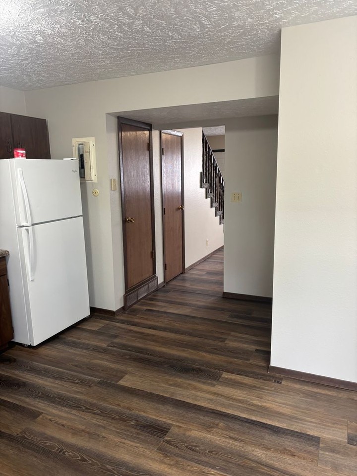 507 Elm Ave #1 - Photo 6 of 13