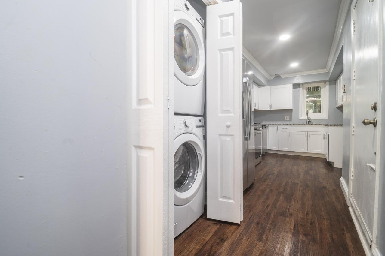 1036 W Lombard St - Photo 7 of 26