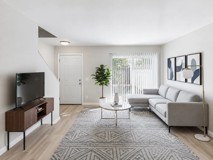 660 N Hickory St #D - Photo 1 of 1