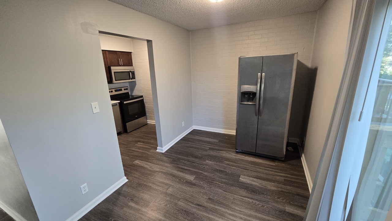 706 E 139th St #304 - Photo 5 of 13