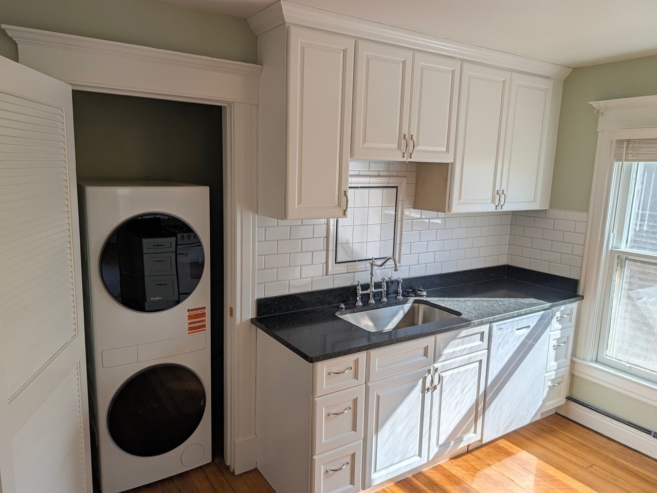 1310 W Kiowa St #1308UPPERB - Photo 3 of 13