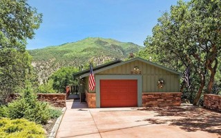 featured image of 902 Red Mountain Dr