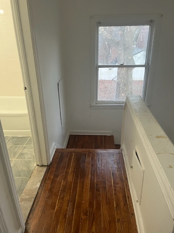 19313 Winthrop St - Photo 3 of 5
