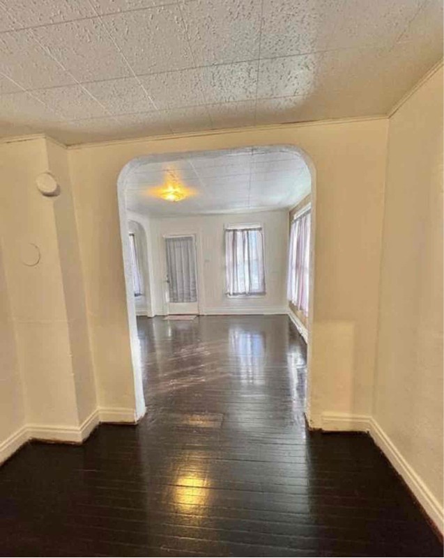 1217 Taylor Ave - Photo 6 of 17