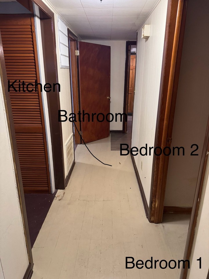 947 1/2 South Ave #2 - Photo 7 of 10