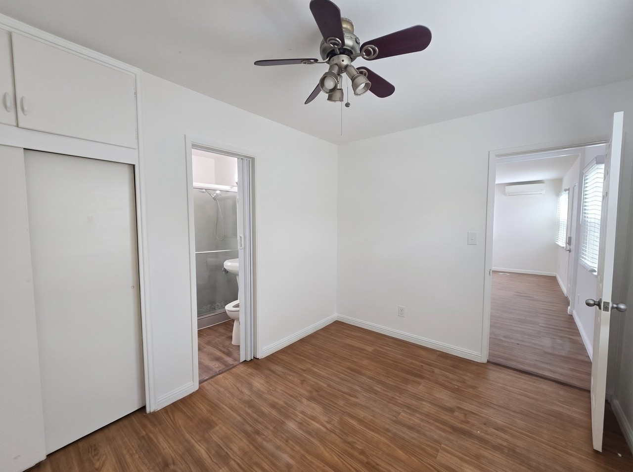 3821 Meade Ave - Photo 3 of 6