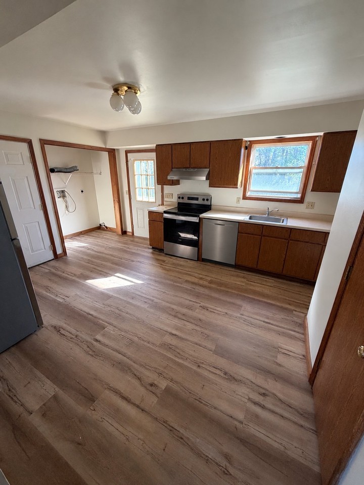22 Vosburgh Rd