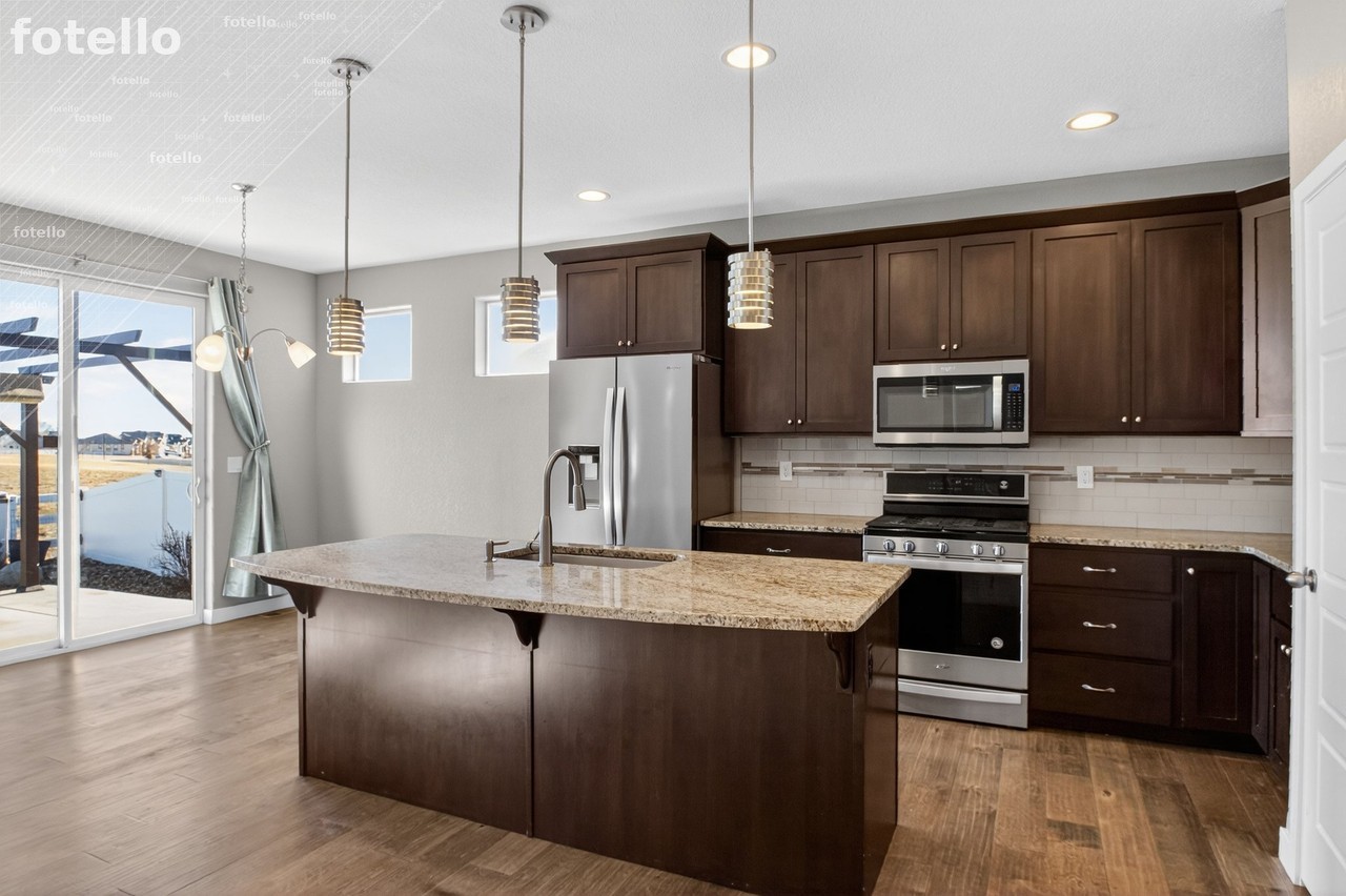 807 Shirttail Peak Dr - Photo 6 of 31