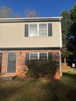 featured image of 1136 Rives Rd #1