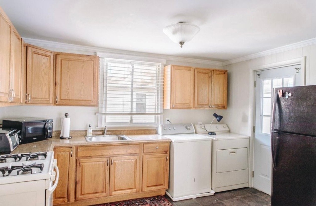 2224 Capouse Ave #2ndFL - Photo 3 of 14