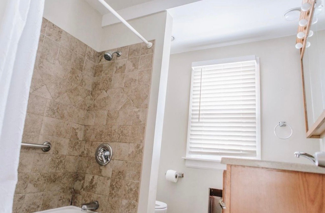 2224 Capouse Ave #2ndFL - Photo 7 of 14