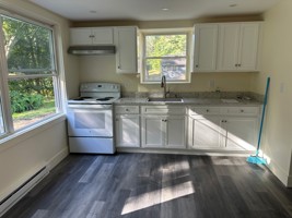 featured image of 23 Park Pl #8