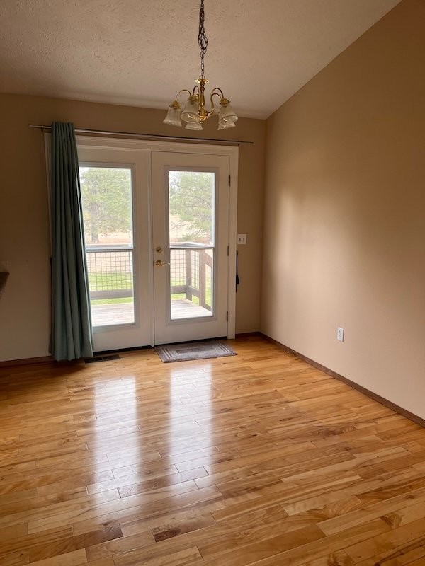 808 N Fairchild Dr - Photo 6 of 11