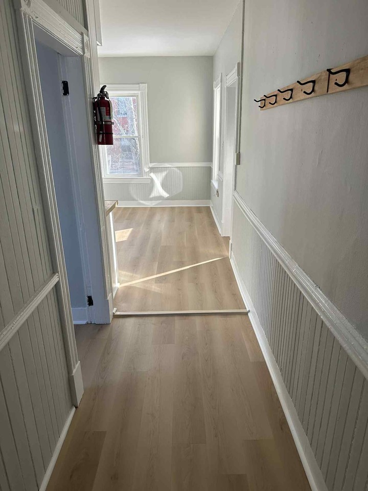 253 Lake St #3 - Photo 2 of 7