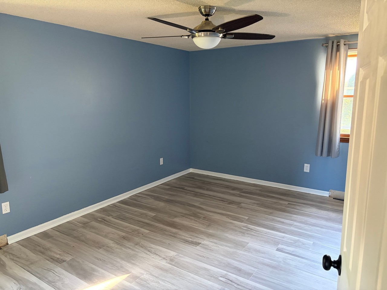 15 Glendale Ter - Photo 6 of 15