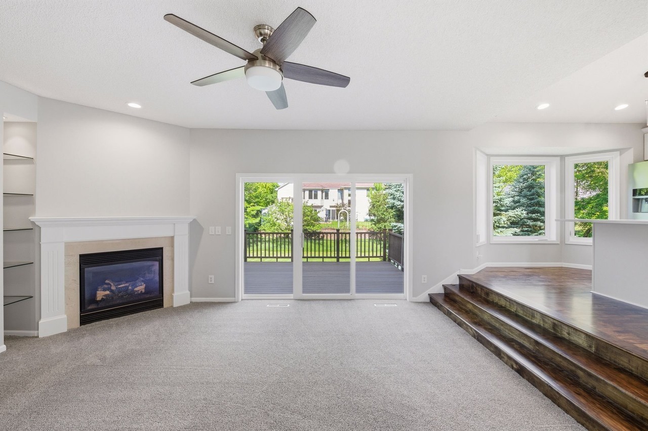 20911 Illinois Path - Photo 5 of 15