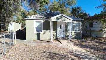 featured image of 2105 W 19th St