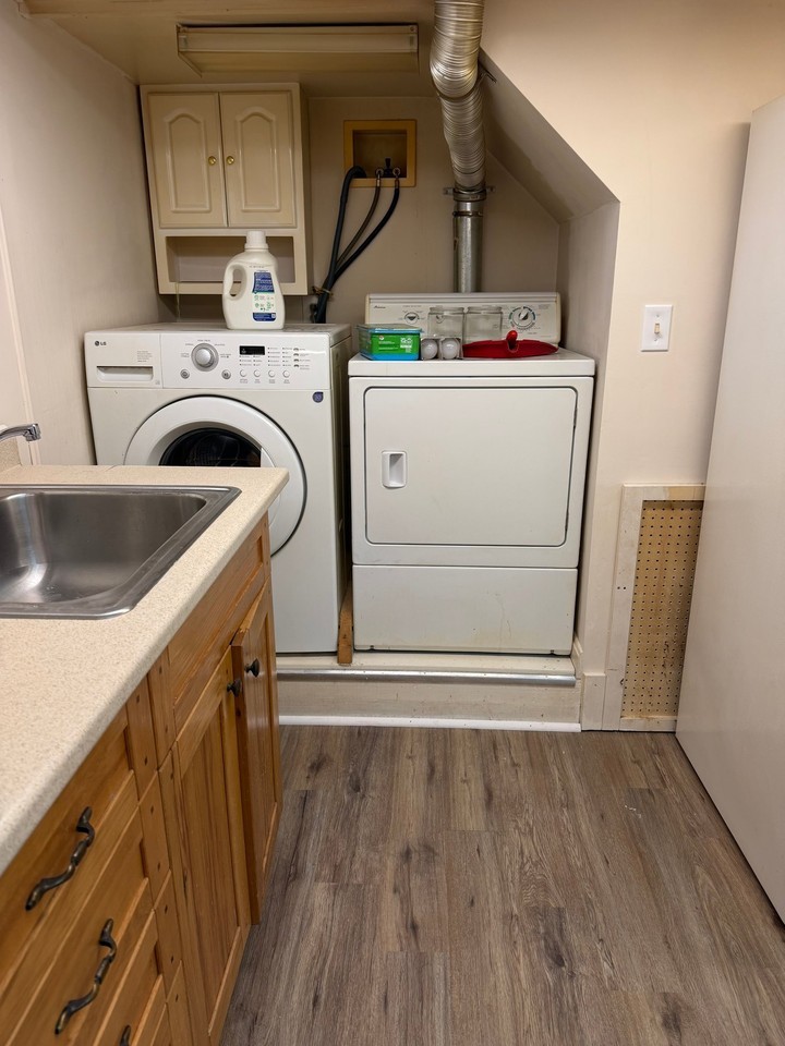 401 Tremont St - Photo 5 of 6