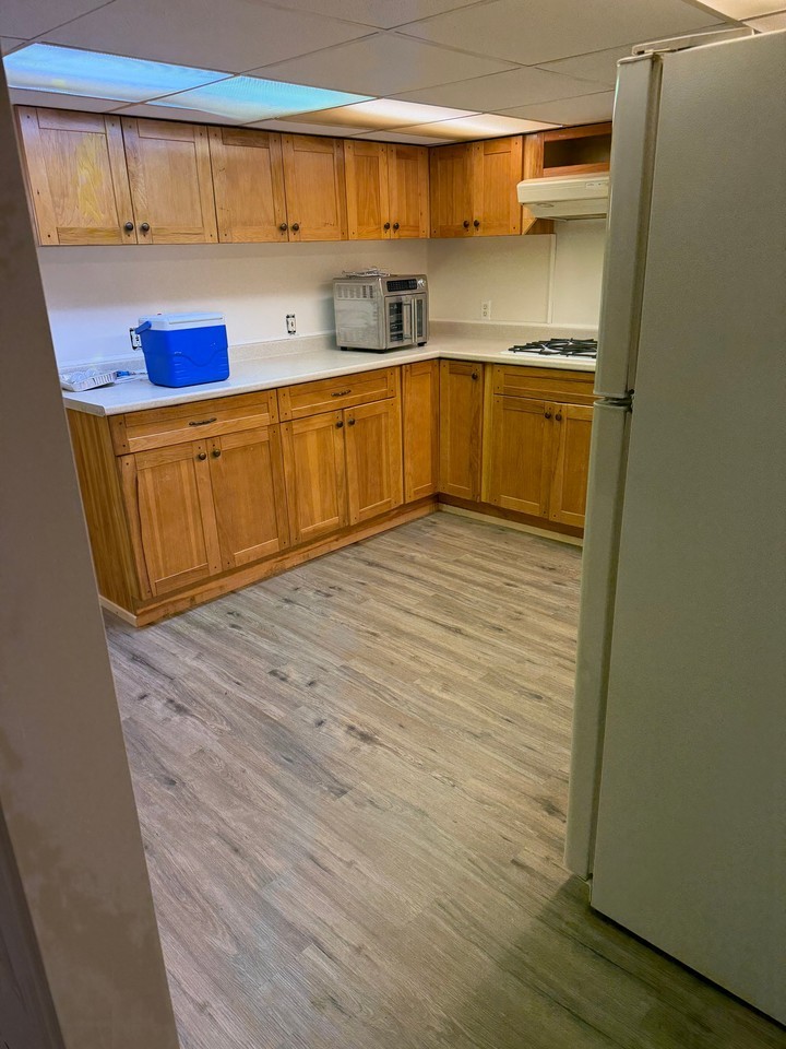 401 Tremont St - Photo 6 of 6