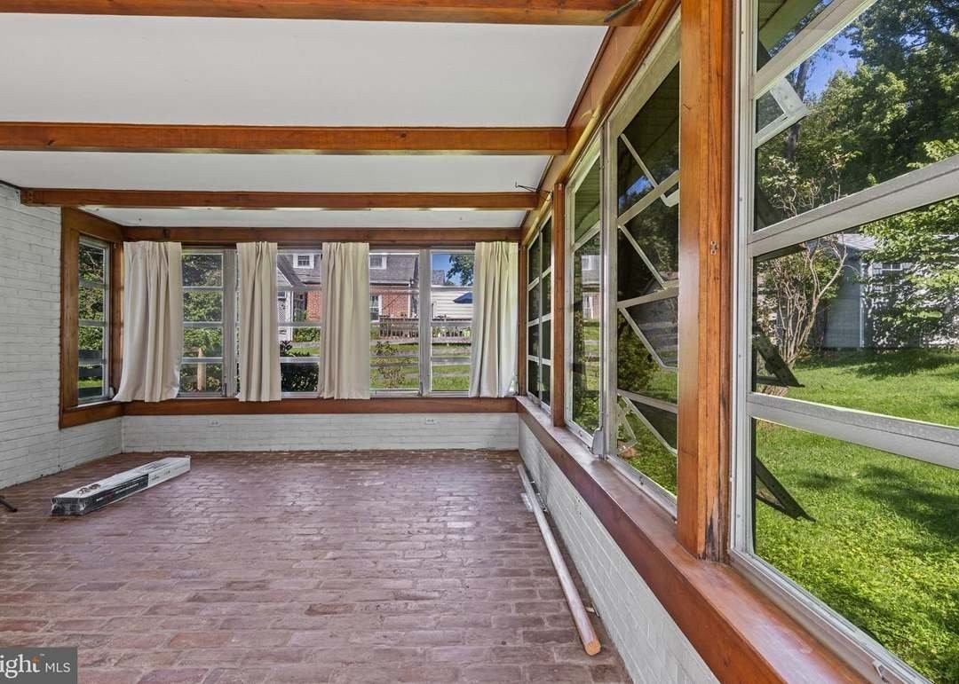 1401 Lore Ave - Photo 2 of 17