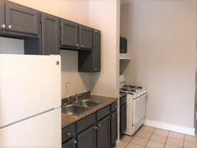 6502 S Rhodes Ave #2 - Photo 1 of 1