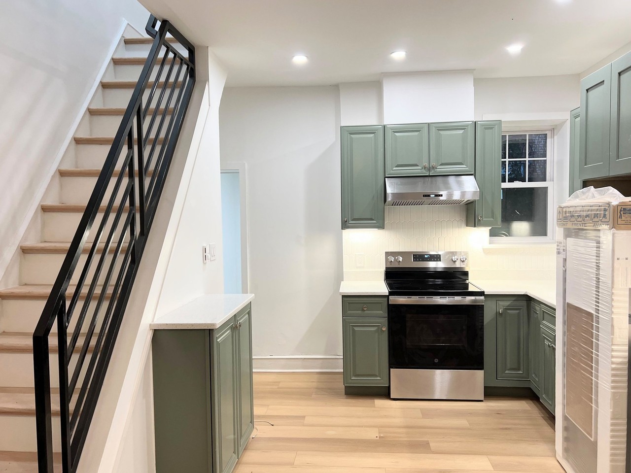 1624 Dounton St - Photo 3 of 16