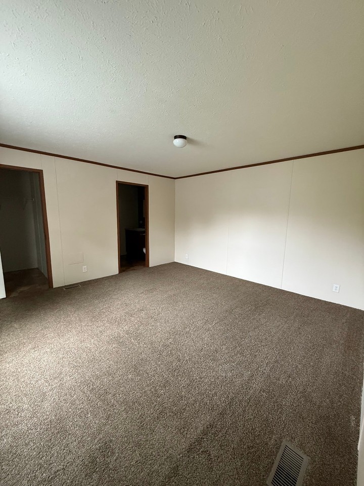 4160 Bickel St #484 - Photo 4 of 5