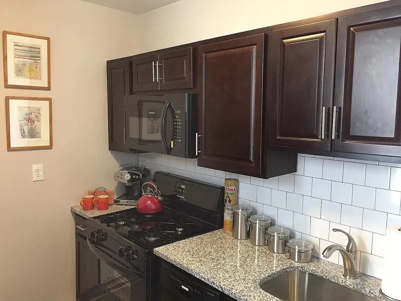 202 E Hanover St #4A - Photo 5 of 9