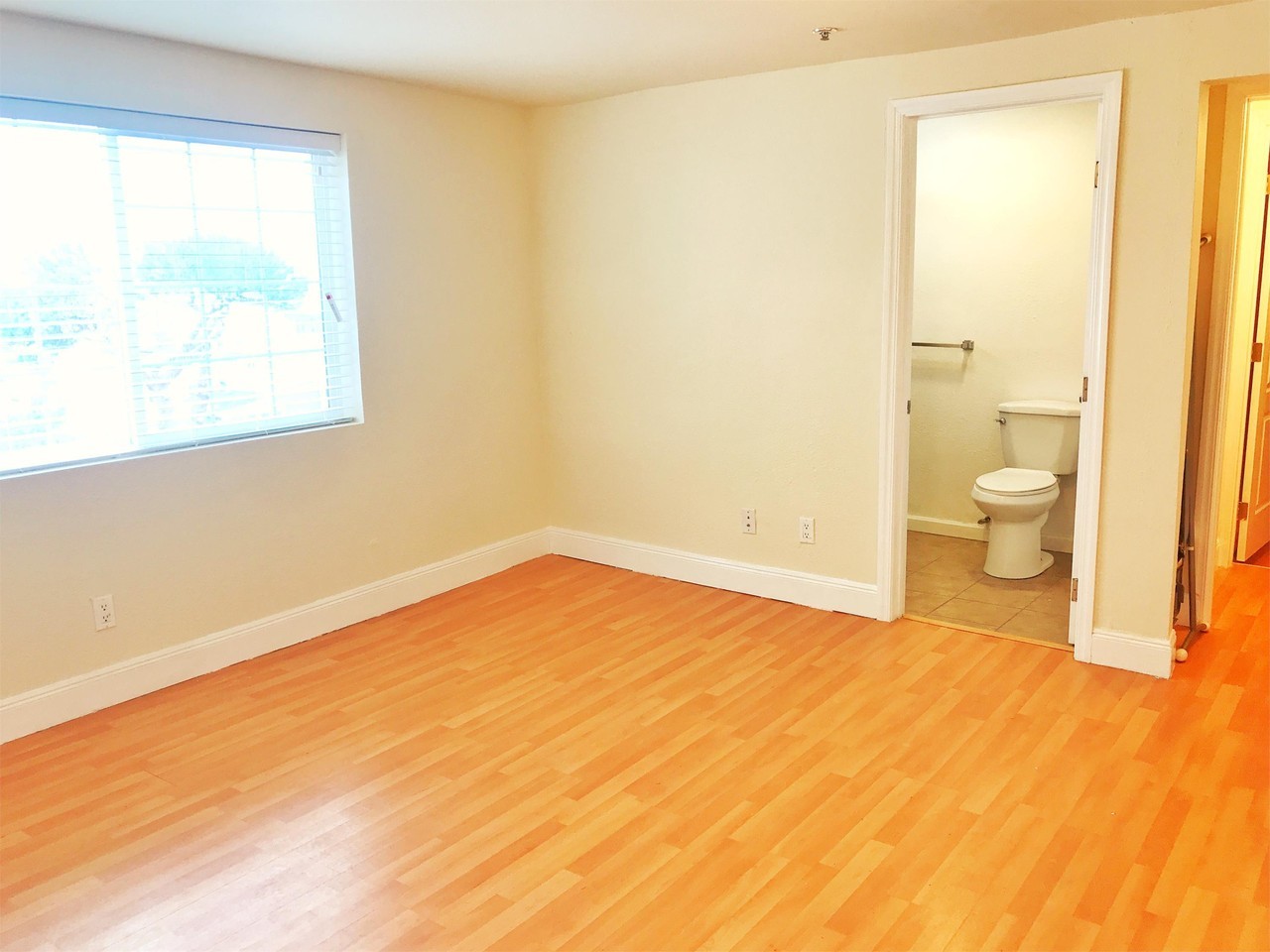 591 Monterey Blvd San Francisco CA 94127 HHL (PV) - Photo 4 of 20