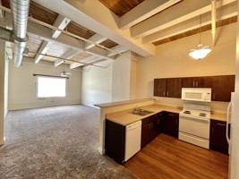 featured image of 1320 5th Ave