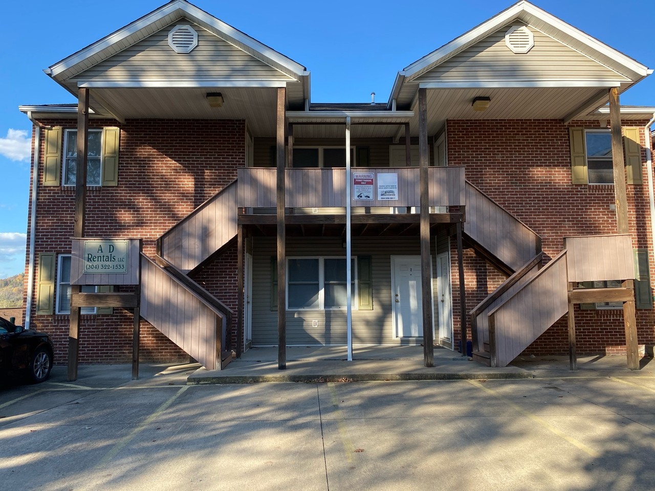 1436 Center Hill Avenue - Photo 4 of 6
