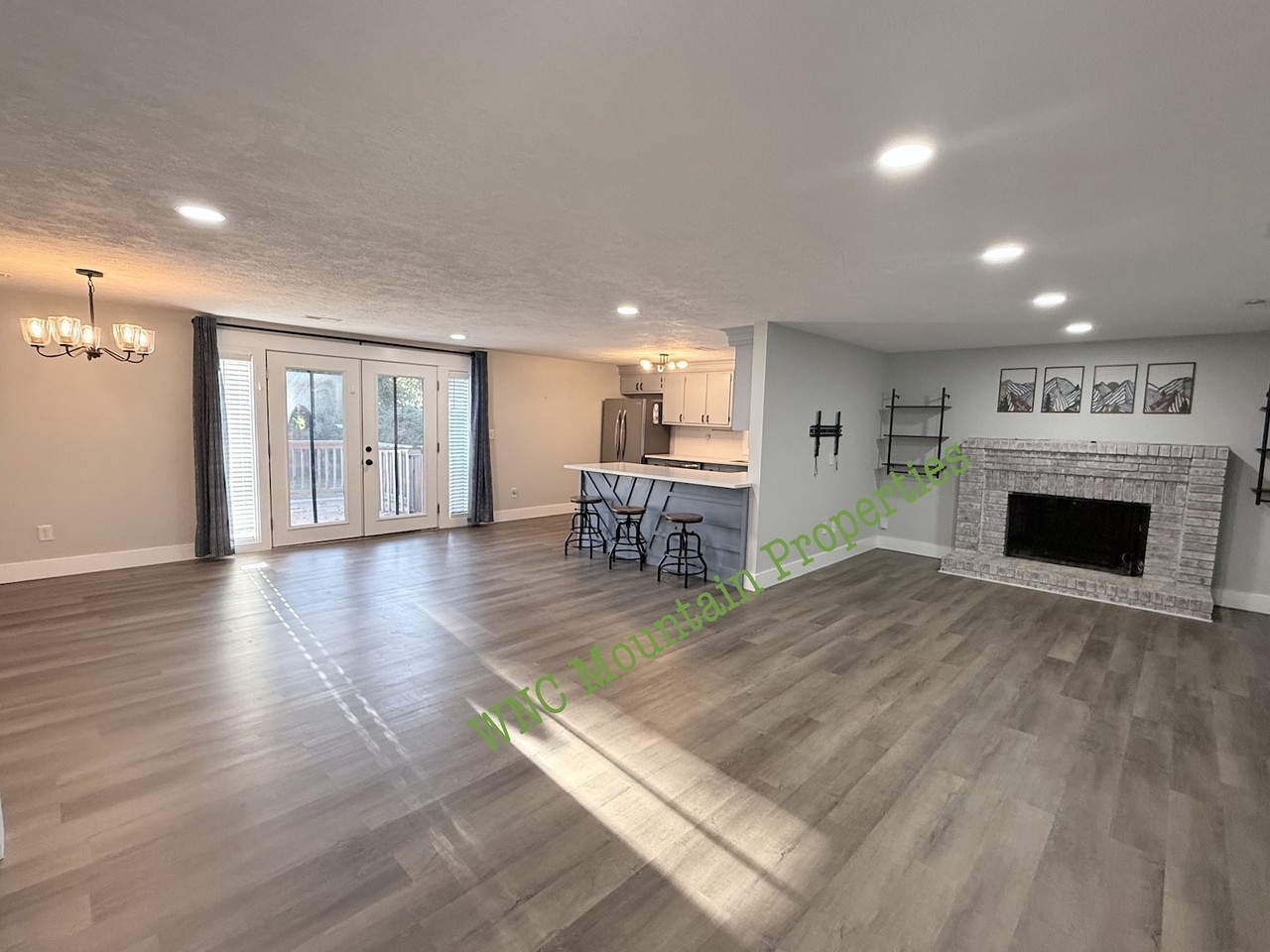 2025 S Stoney View Ct #1 - Photo 6 of 22