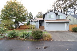 featured image of 16410 Se Oakhurst Ct #1