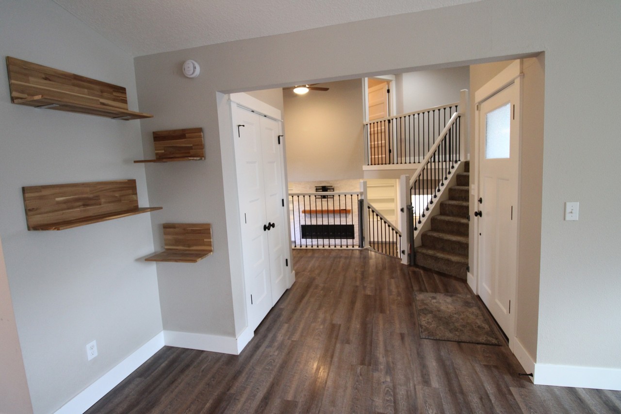 16410 Se Oakhurst Ct #1 - Photo 7 of 35